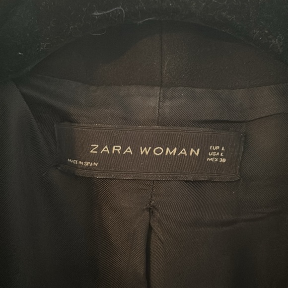 Zara Black Blazer - Picture 3 of 9